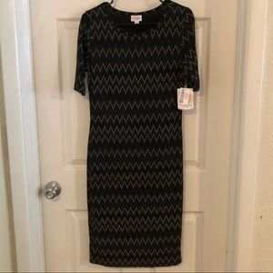 NWT size medium Lularoe Julia- elegant collection
